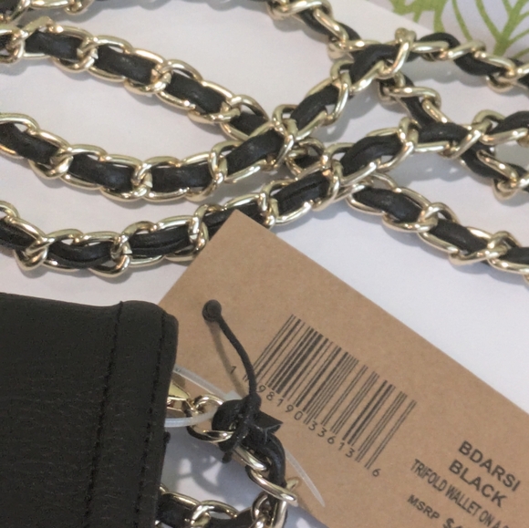 Steve Madden Crossbody Wallet - Picture 8 of 8